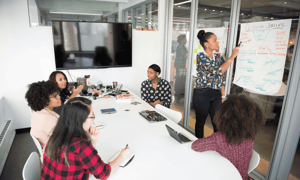 20 Focus Group Questions that Get Beyond Surface-level Insights