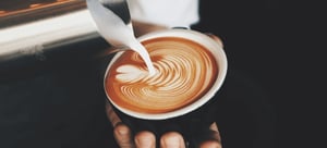 Coffee-pouring-with-milk